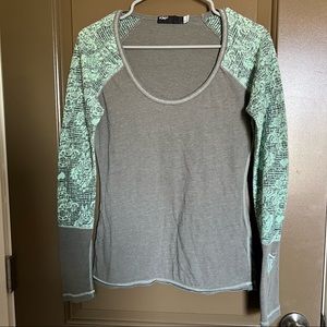 Womens Fox long sleeve.